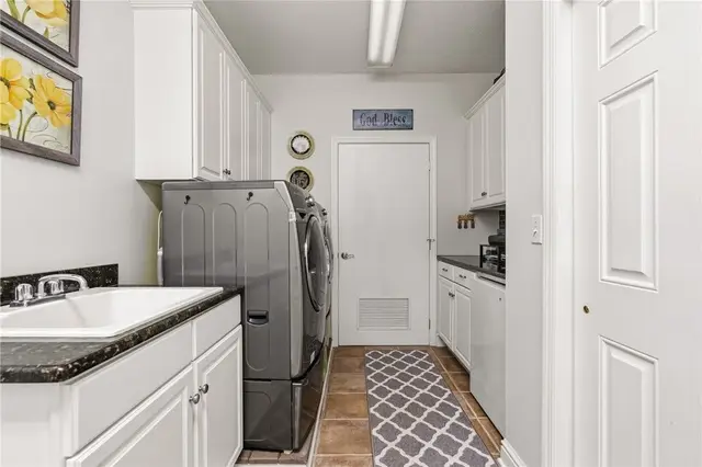 1503 Union Ct photo 9