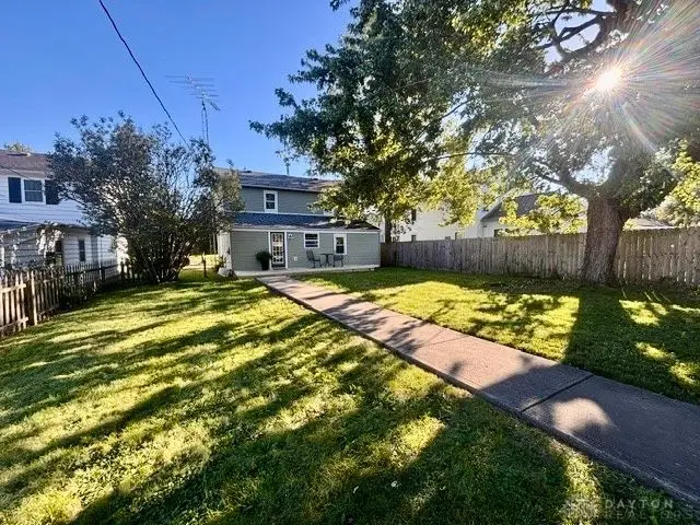 517 W Dow St photo 6
