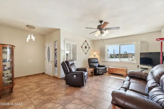 936 W Via Pitic photo 6