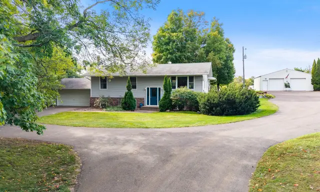 48900 Dogwood Ave photo 6