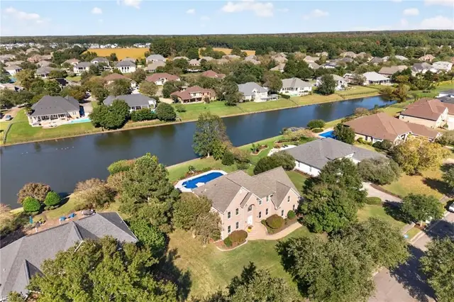 2625 Nestlebrook Trl photo 8