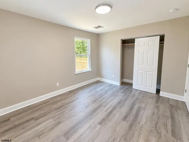 367 Broadlane Rd photo 9