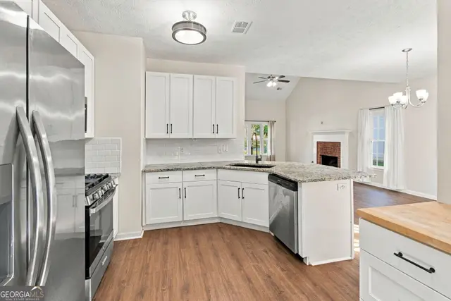 3132 Cling Stone Pl photo 8