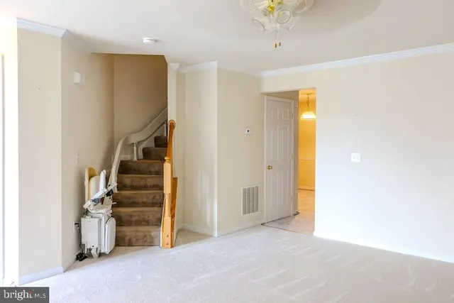 813 Desota Way photo 11