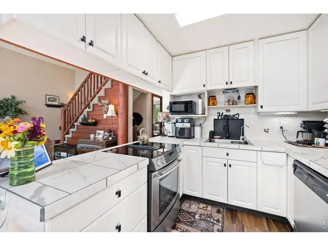 3689 ottawa Way photo 8