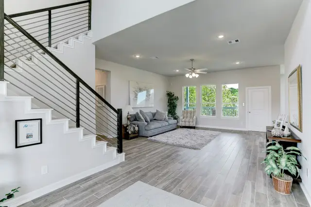 3921 Peacock Isle Dr photo 8