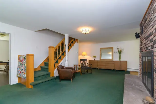 635 Long Pond Road photo 9