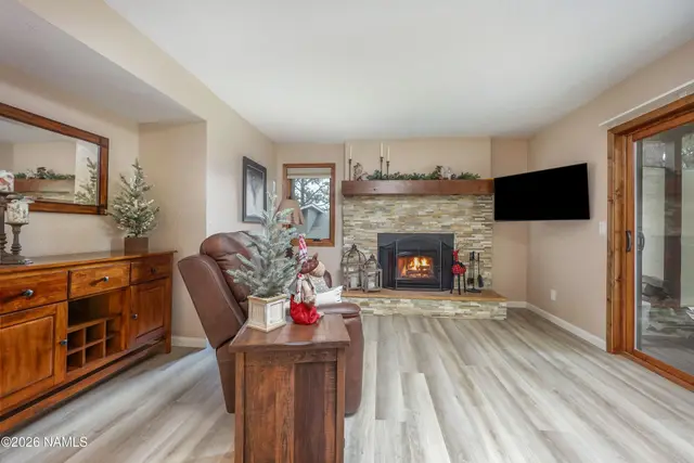 4317 E Burning Tree Loop photo 16