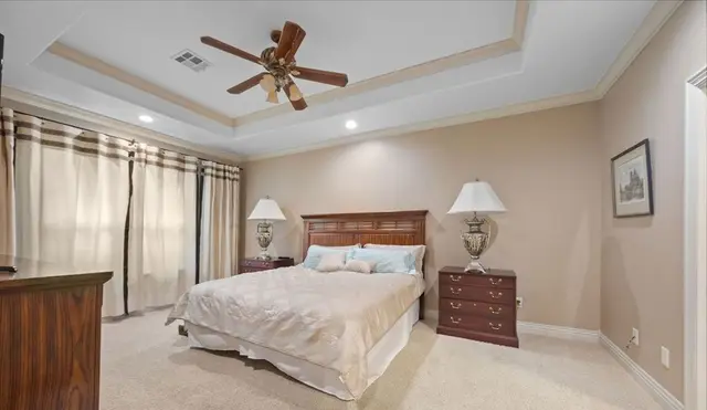 24 Granshire Dr photo 15