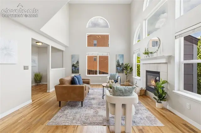 459 Assay Ct photo 6