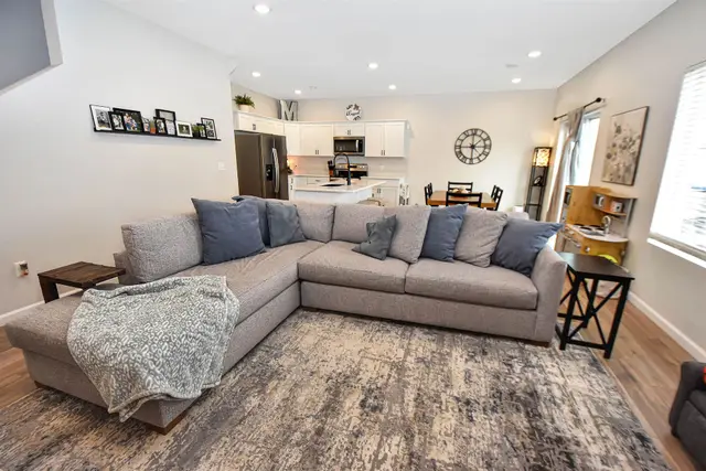 88 Mulberry Loop NE photo 11