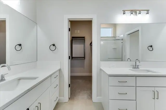 1425 W Cozy Holw photo 20