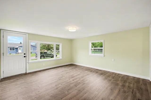 3221 Irene St photo 9