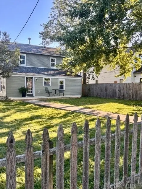 517 W Dow St photo 5