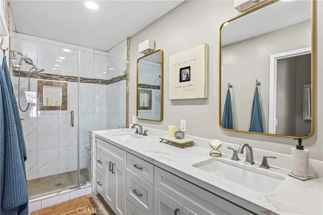 4 Velarde Ct photo 13