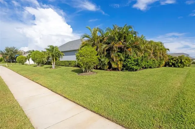 4727 CREEKRIDGE COURT photo 8