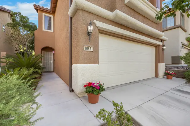 10671 Little Horse Creek Ave photo 12