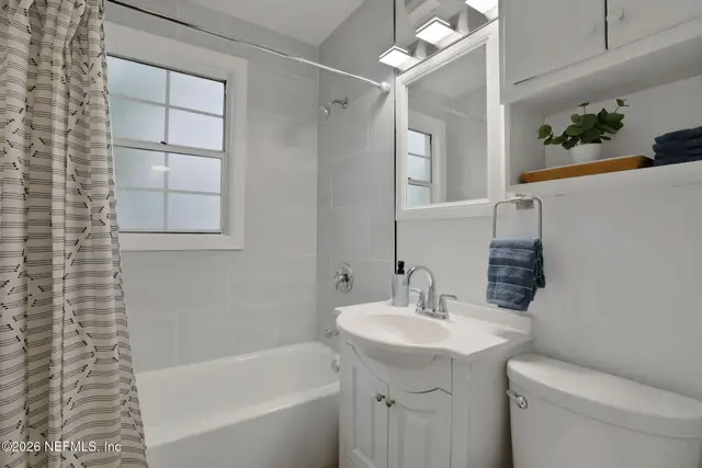 1166 MURRAY Drive photo 16